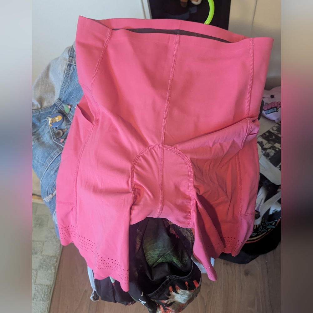 Shredly Women's Pink Cycling Shorts